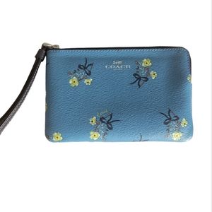 Coach Wristlet Spring Floral